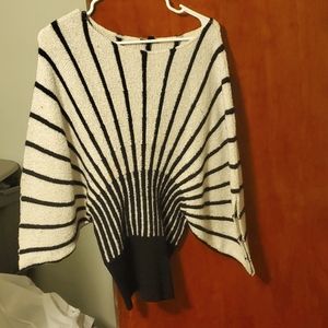 Womens Belamie Sweater Black and Vanilla Stripes (M) size